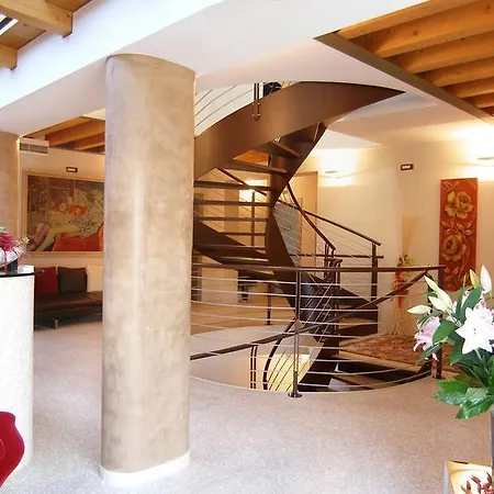 Relais Annamaria Bed End Breakfast 4*