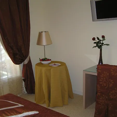 Relais Annamaria Bed End Breakfast فندق مبيت وإفطار 4*