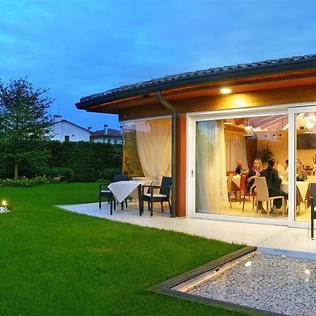 Relais Annamaria Bed End Breakfast 4* Istrana