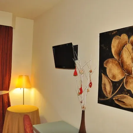 Relais Annamaria Bed End Breakfast Alojamento de Acomodação e Pequeno-almoço 4*